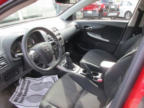 Used 2011 Toyota Corolla S image 16