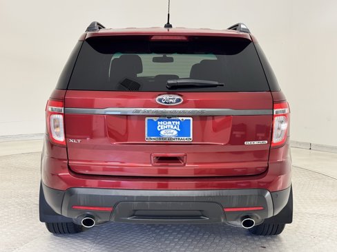 Used 2015 Ford Explorer XLT w/ Equipment Group 202B image 6