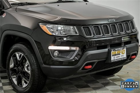 Used 2018 Jeep Compass Trailhawk w/ Leather Interior Group image 2