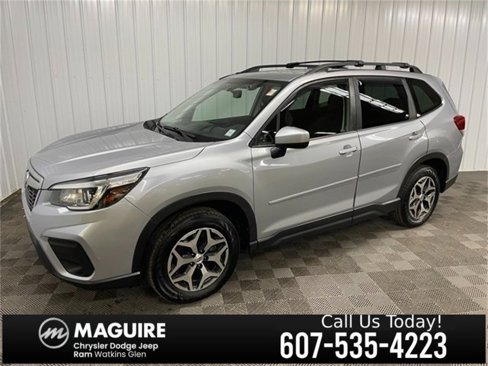Used 2020 Subaru Forester Premium image 1