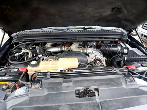 Used 2003 Ford F250 XL image 9