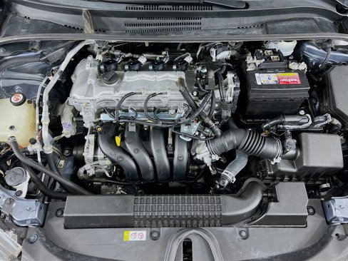 Used 2020 Toyota Corolla LE w/ Carpet Mat Package (TMS) image 28