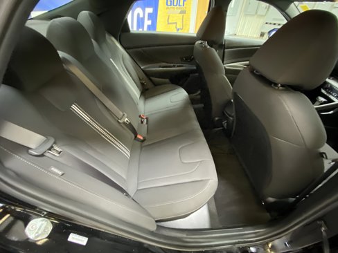 Used 2025 Hyundai Elantra Sport w/ Cargo Package image 27
