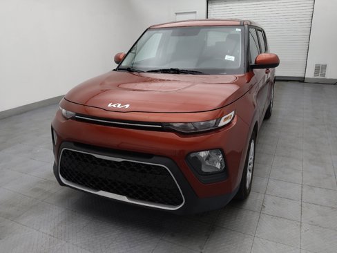 Used 2022 Kia Soul LX image 15