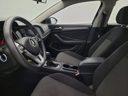 Used 2019 Volkswagen Jetta SE image 17