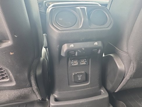 Used 2021 Jeep Wrangler Unlimited Rubicon image 20
