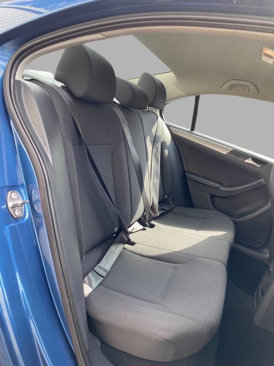 Used 2015 Volkswagen Jetta SE image 29