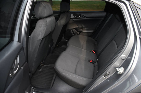 Used 2018 Honda Civic Sport image 15