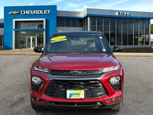 Used 2023 Chevrolet TrailBlazer RS w/ Technology Package image 2