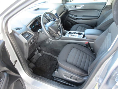 Used 2024 Ford Edge SEL w/ Cargo Accessory Package image 9
