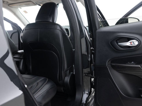 Used 2014 Jeep Cherokee Limited image 30