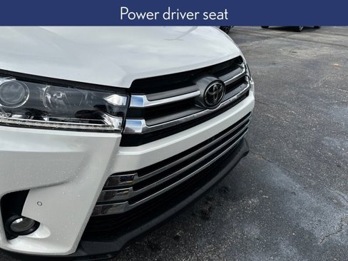 Used 2017 Toyota Highlander Limited Platinum image 13