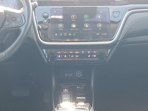 Used 2023 Chevrolet Bolt EUV LT w/ Convenience Package image 28