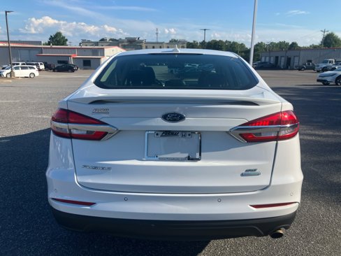 Used 2019 Ford Fusion SE w/ Equipment Group 151A image 16