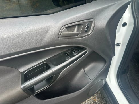 Used 2017 Ford Transit Connect XL image 33