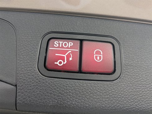 Used 2019 Mercedes-Benz GLC 300 image 15