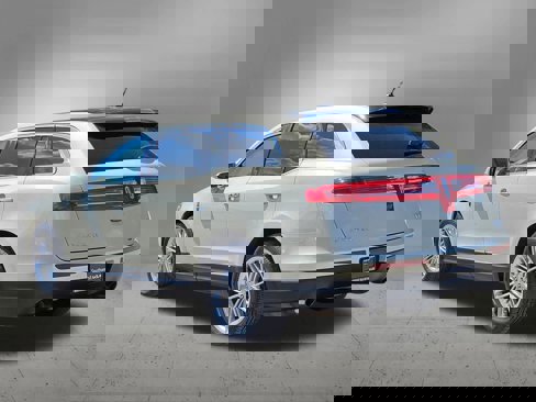 Used 2016 Lincoln MKT AWD w/ Equipment Group 201A image 3
