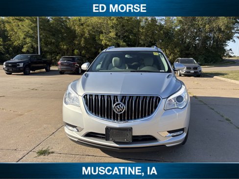 Used 2014 Buick Enclave Leather image 2