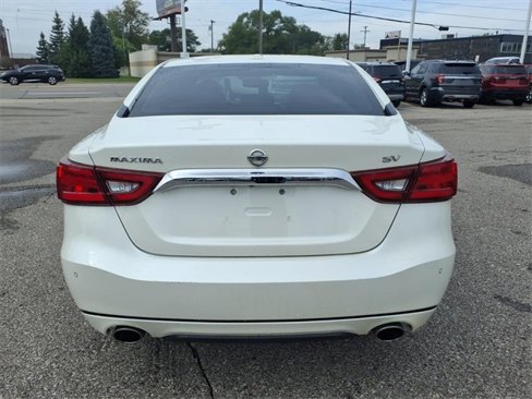 Used 2017 Nissan Maxima 3.5 SV image 6
