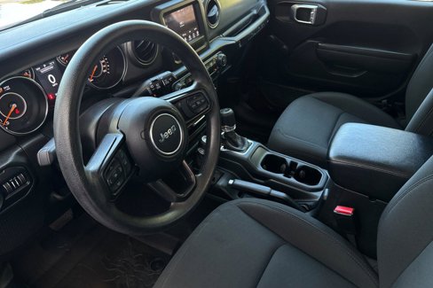 Used 2022 Jeep Wrangler Sport image 12