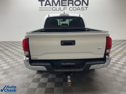 Used 2019 Toyota Tacoma SR5 image 10