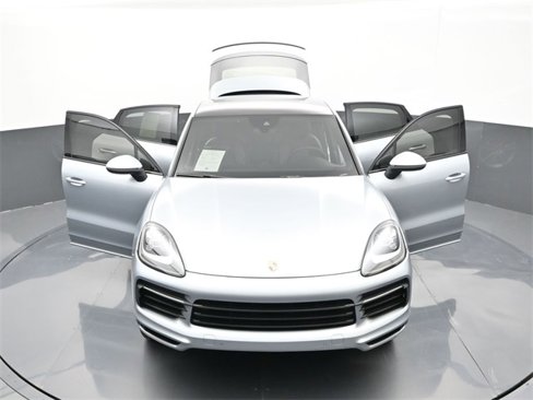 Certified 2020 Porsche Cayenne image 34