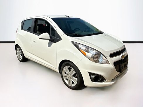 Used 2014 Chevrolet Spark LS image 3