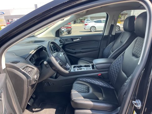 Used 2024 Ford Edge Titanium image 13