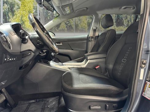 Used 2015 Kia Sportage SX image 9