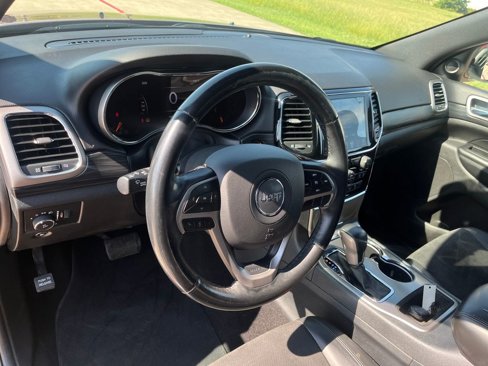 Used 2019 Jeep Grand Cherokee Altitude image 13