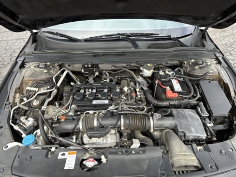 Used 2018 Honda Accord LX image 16