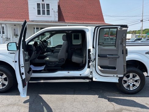 Used 2017 Ford F150 XLT w/ Equipment Group 301A Mid image 20
