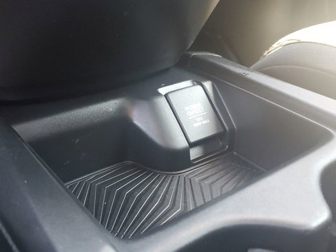 Used 2018 Honda CR-V EX image 34