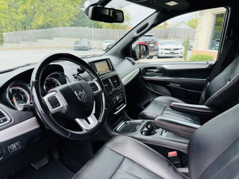 Used 2019 Dodge Grand Caravan GT image 5