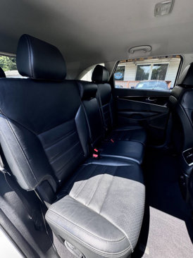 Used 2018 Kia Sorento EX image 19