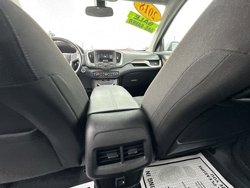 Certified 2018 GMC Terrain SLE w/ Driver Convenience Package image 19
