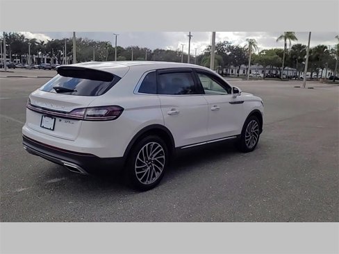 Used 2019 Lincoln Nautilus Reserve image 33
