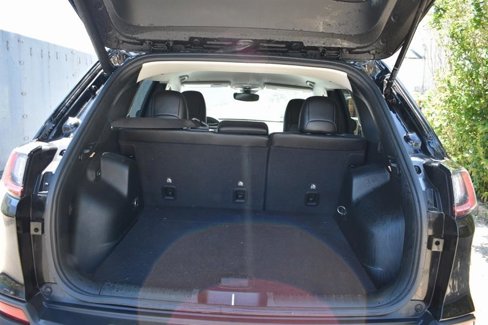 Used 2022 Jeep Cherokee Trailhawk w/ Premium Leather Package image 31