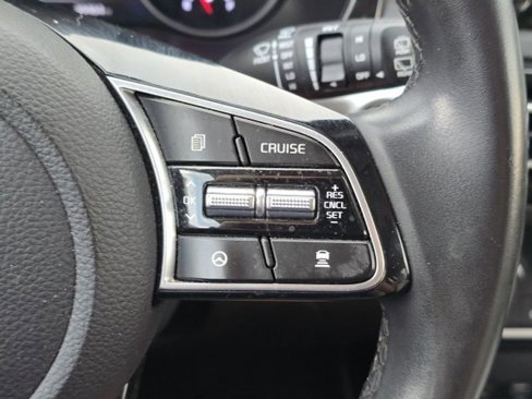 Used 2021 Kia Seltos SX w/ SX Sunroof Package image 17