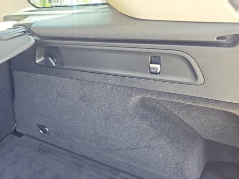 Certified 2022 Mercedes-Benz GLC 300 4MATIC image 28