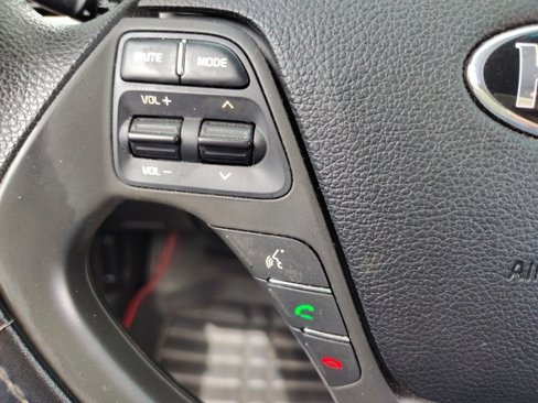 Used 2018 Kia Forte LX image 18