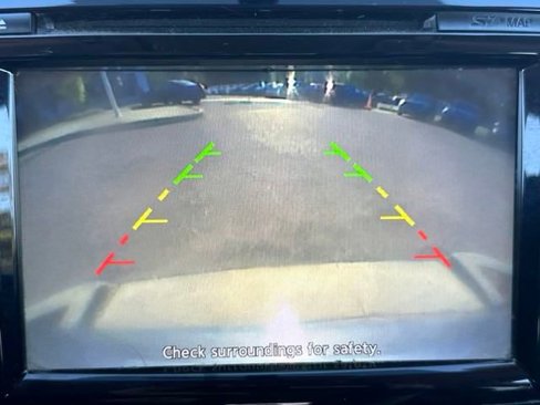 Used 2018 Nissan Murano SV image 18