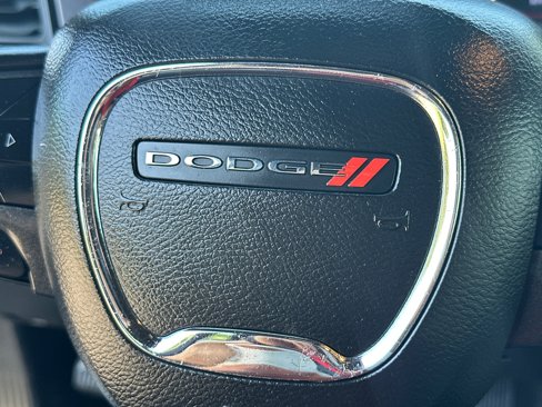 Used 2019 Dodge Challenger SXT image 21