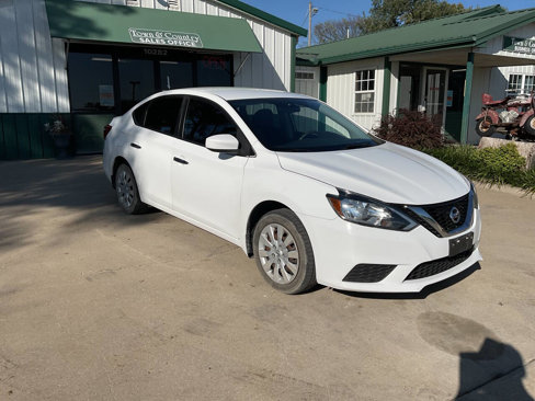 Used 2018 Nissan Sentra S image 3