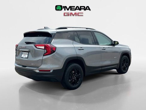 Used 2023 GMC Terrain AT4 image 5