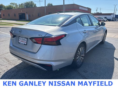 Used 2023 Nissan Altima 2.5 SV image 7