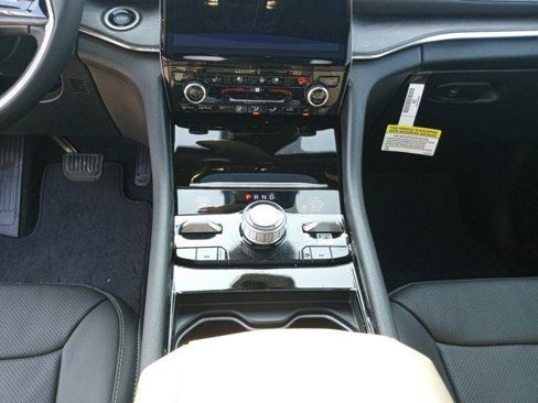 New 2023 Jeep Grand Cherokee Overland w/ Rear Seat Video Group I image 11