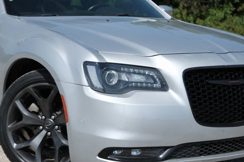 Used 2021 Chrysler 300 S image 35