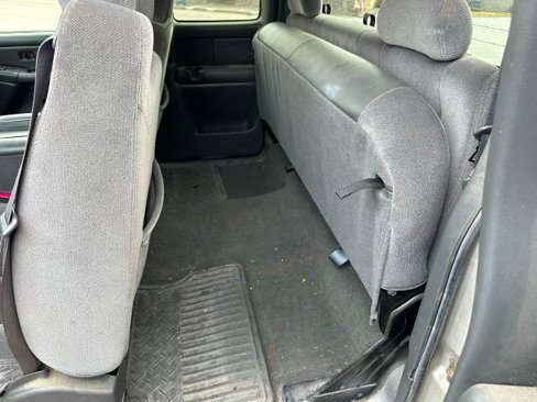 Used 2004 GMC Sierra 1500 SLE w/ Light Duty Power Package image 16