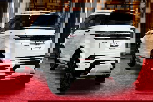 Used 2024 Land Rover Range Rover Evoque Dynamic SE image 11